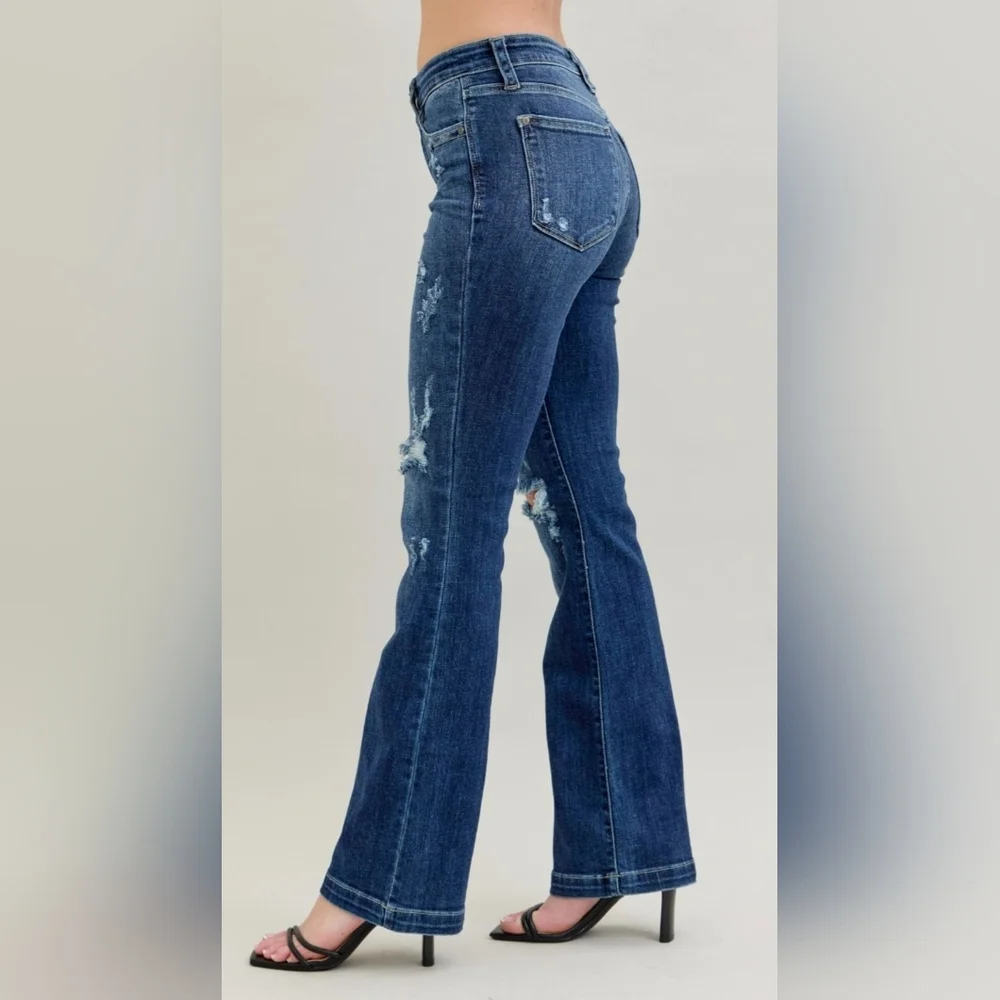 Judy Blue Mid Rise Dark Wash Hand Sand Distressed Bootcut Denim Jeans 13/31 NEW - Picture 7 of 16